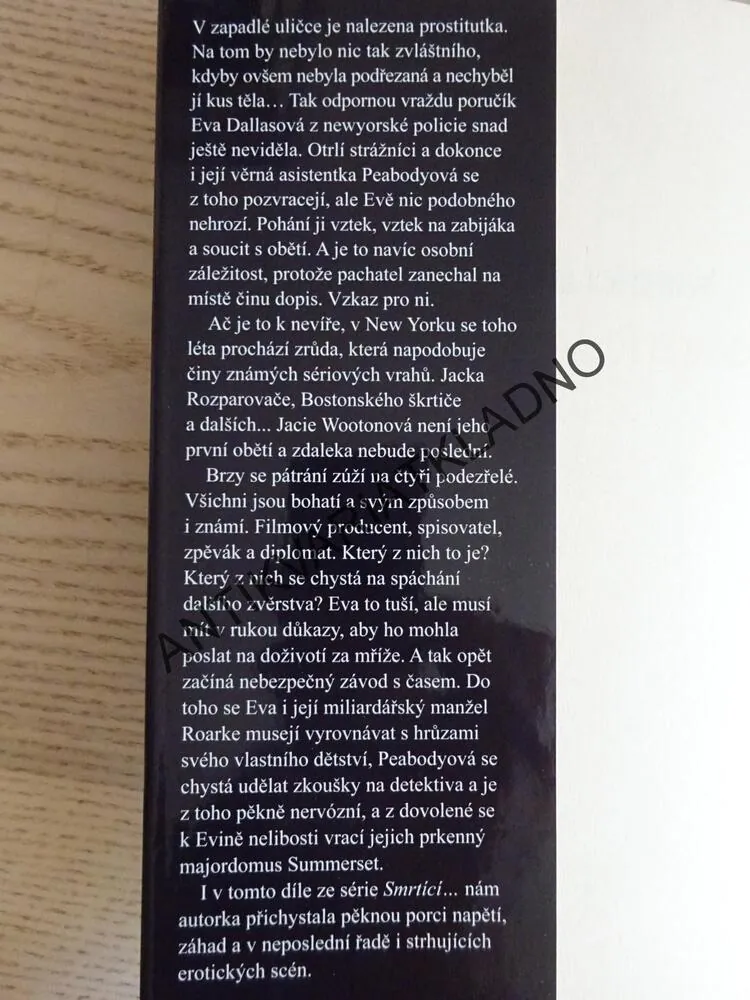 SMRTÍCÍ IMITACE, J.D ROBB, NORA ROBERTS, **an