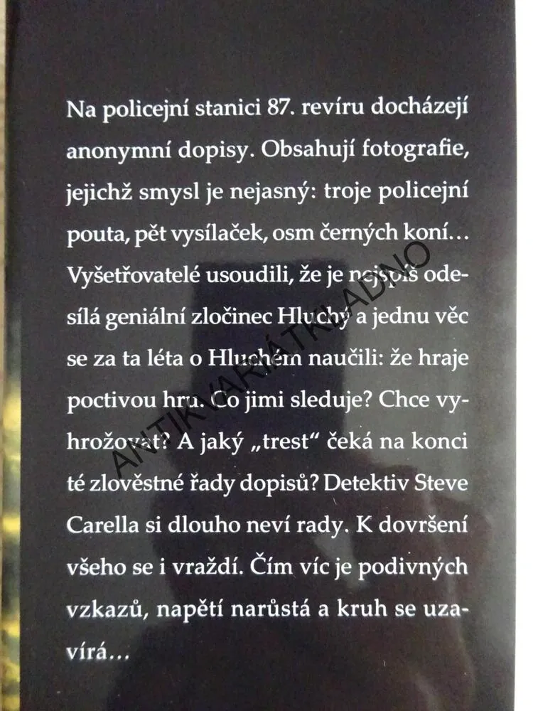 OSM ČERNÝCH KONÍ, ED MCBAIN, **an