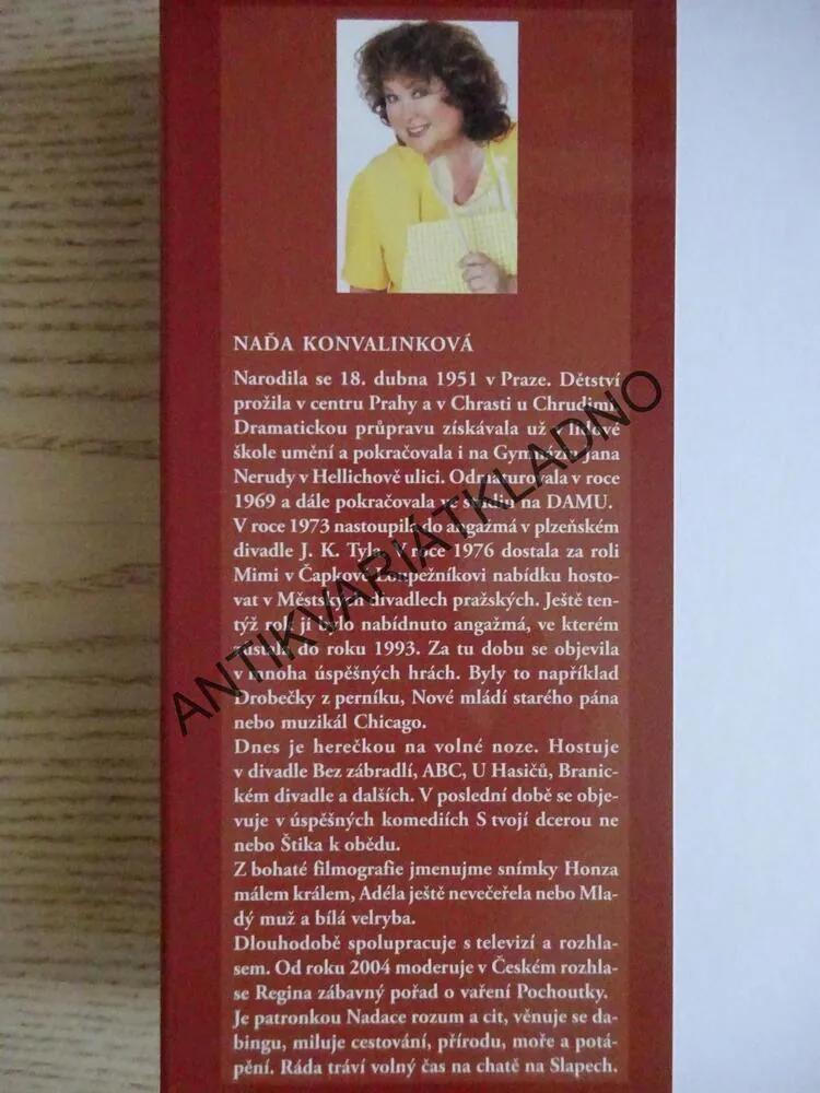 POCHOUTKY, PATRIK ROZEHNAL, NAĎA KONVALINKOVÁ, **an