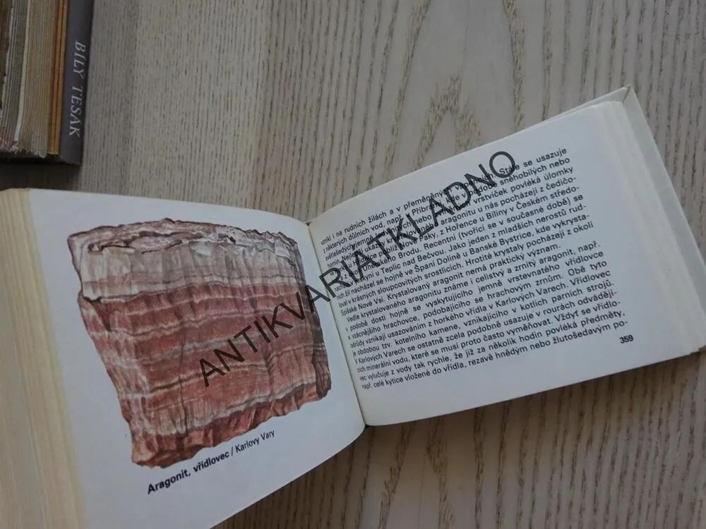 OKO 52 - NAŠE NEROSTNÉ BOHATSTVÍ, KOUŘIMSKÝ, PROS, **an