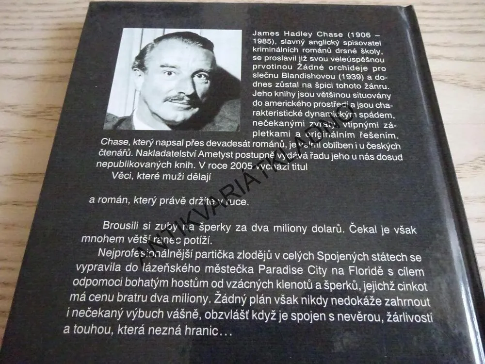 NASLOUCHÁM CHVĚNÍ ZEMĚ, JAMES HADLEY CHASE, **an