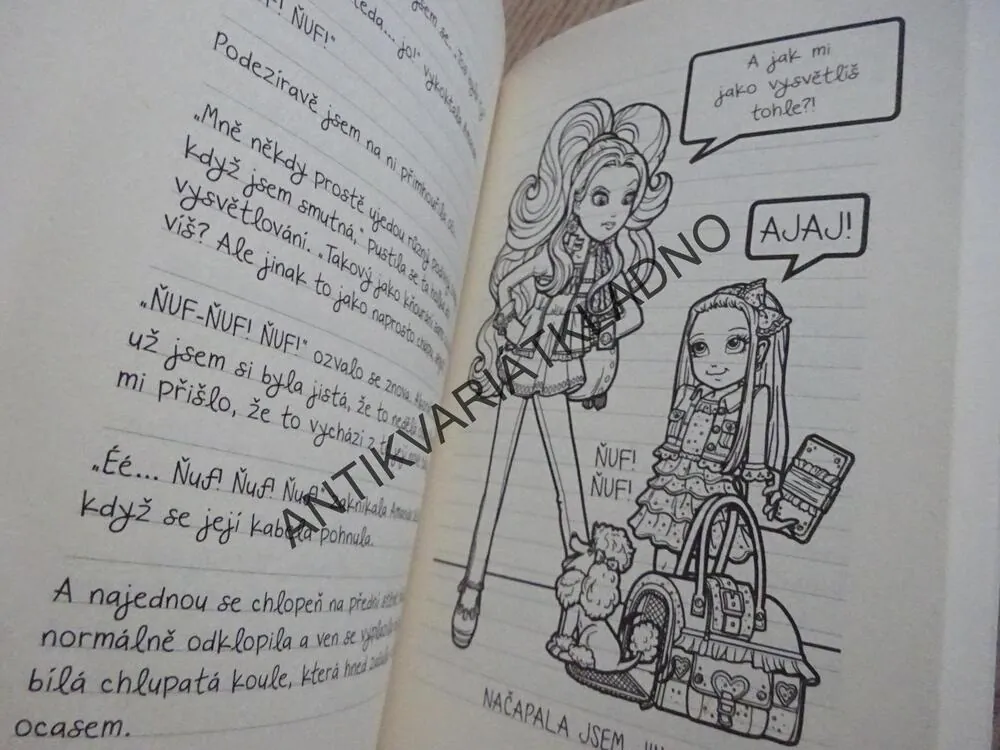 DENÍK MIMOŇKY, PŘÍBĚHY NEHORÁZNÝ PRIMADONY, RUSSEL, **an