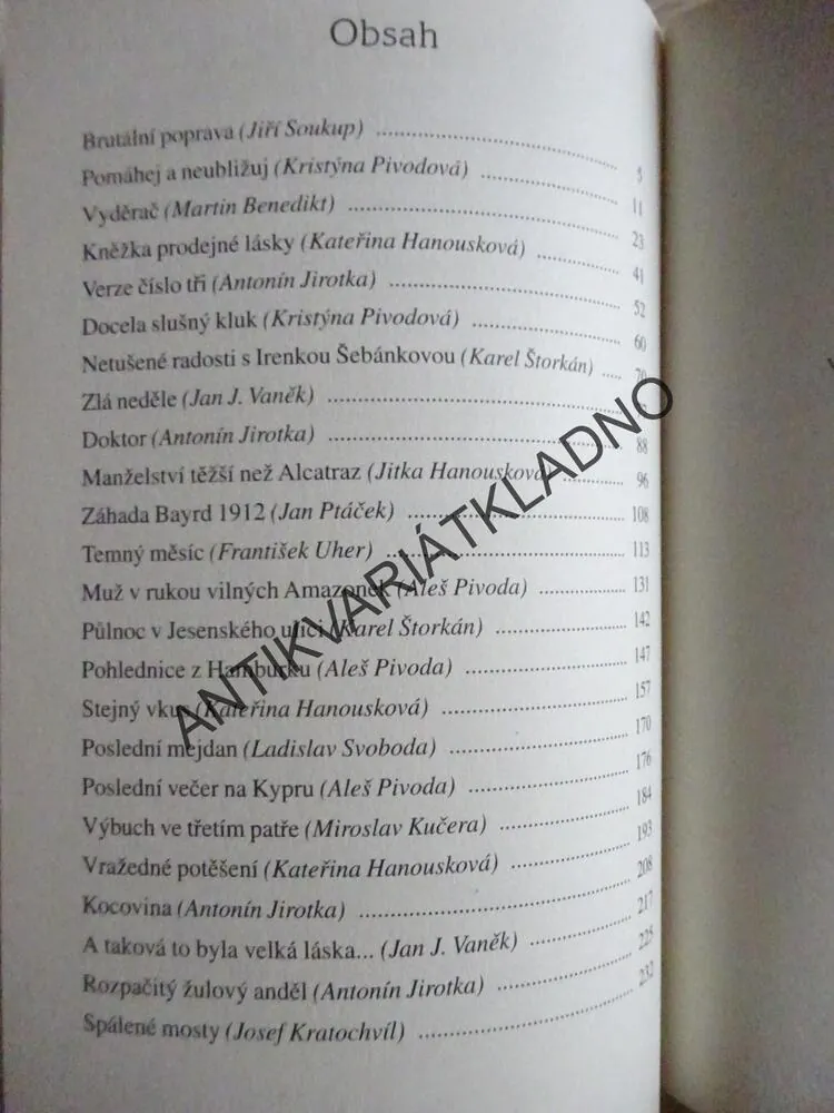 KNĚŽKA PRODEJNÉ LÁSKY, MAXI KRIMI, **an