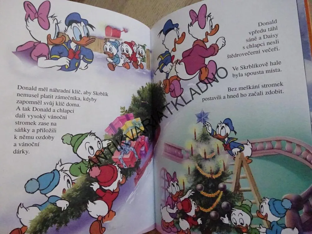 VÁNOČNÍ PŘEKVAPENÍ PRO STRÝČKA SKRBLÍKA, WALT DISNEY, **an