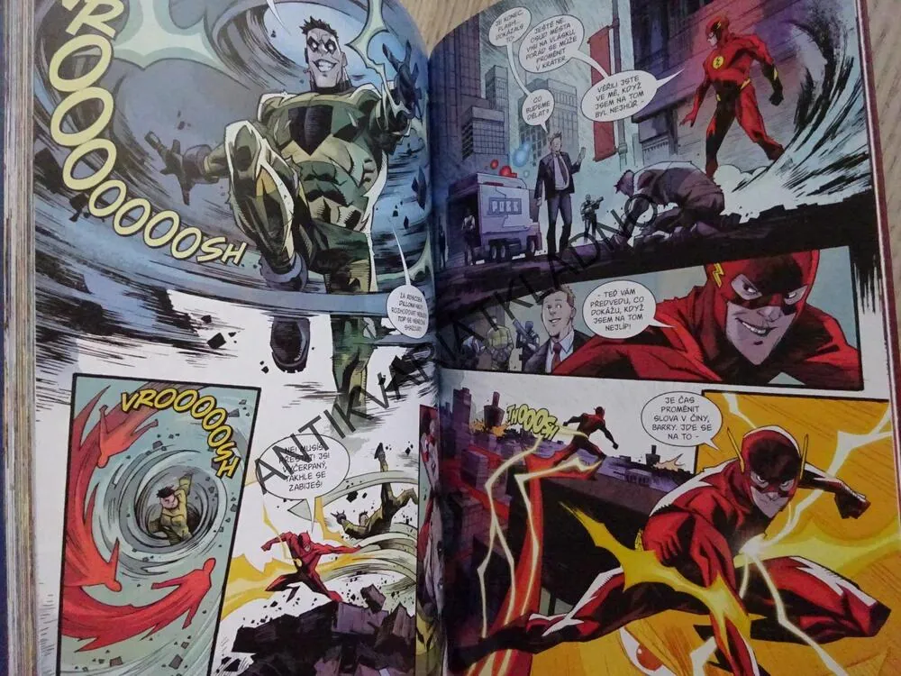 FLASH, NEJRYCHLĚJŠÍ MUŽ SVĚTA, KOMIKS DC COMICS, **an