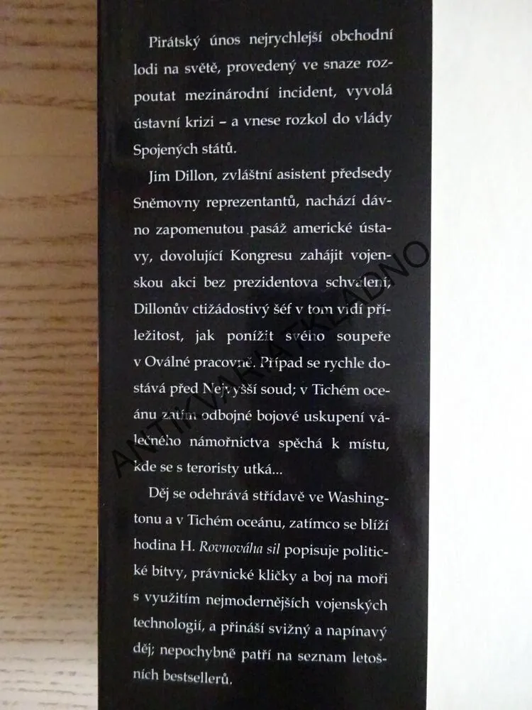 ROVNOVÁHA SIL, JAMES W. HUSTON, **an