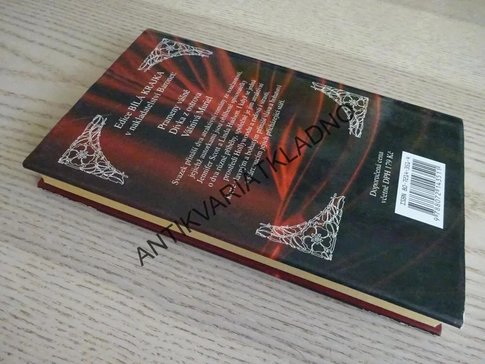 VÁŠNIVÁ MOURIEL, JENNIFER SCOTT, LINDA HUDSON, **an