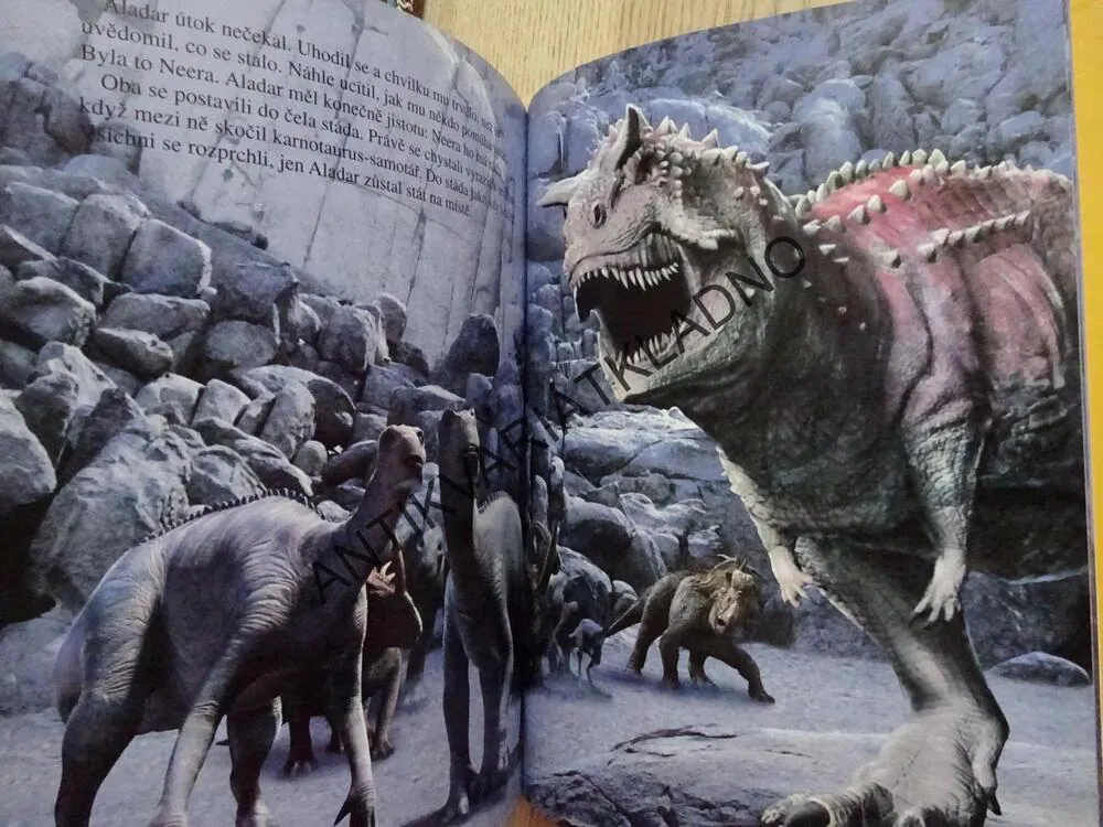DINOSAURUS, WALT DISNEY, **an