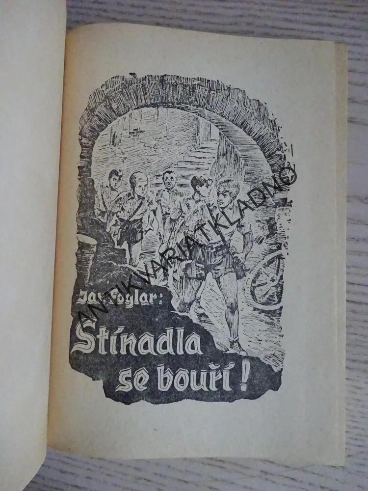 STÍNADLA SE BOUŘÍ, JAROSLAV FOGLAR, RYCHLÉ ŠÍPY, 1970, **an