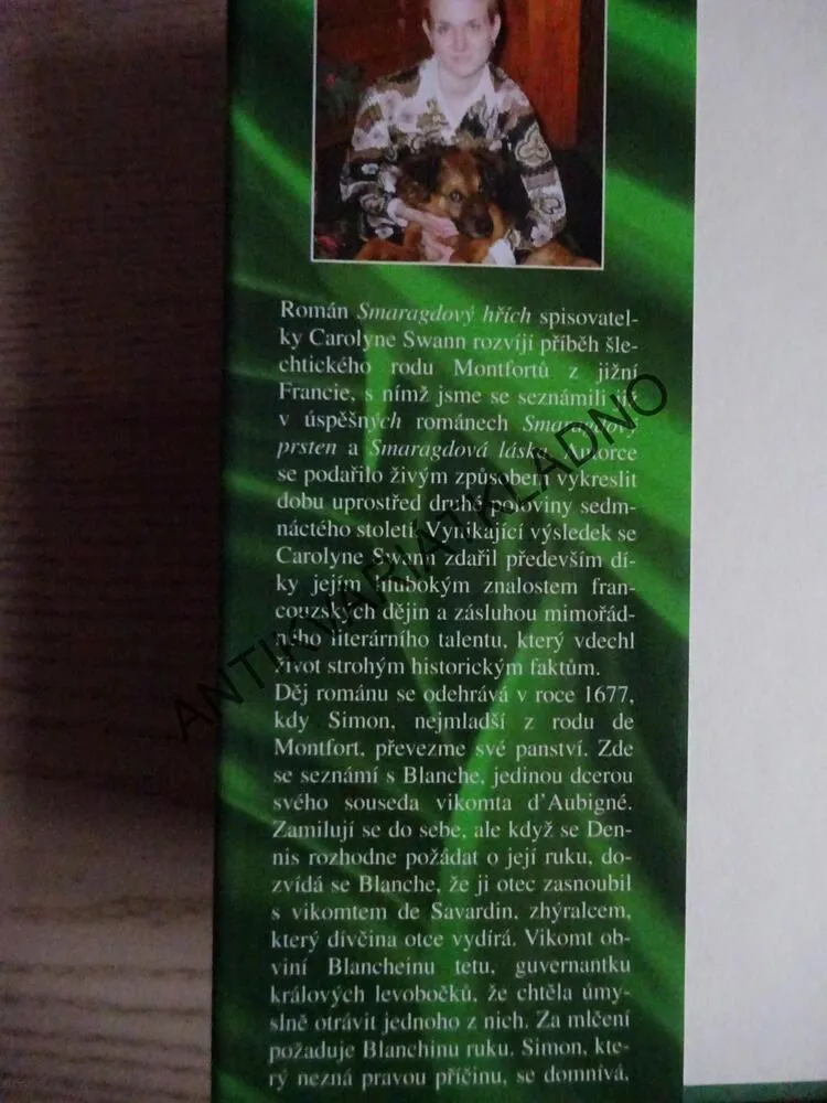SMARAGDOVÝ HŘÍCH, CAROLYNE SWANN, **an