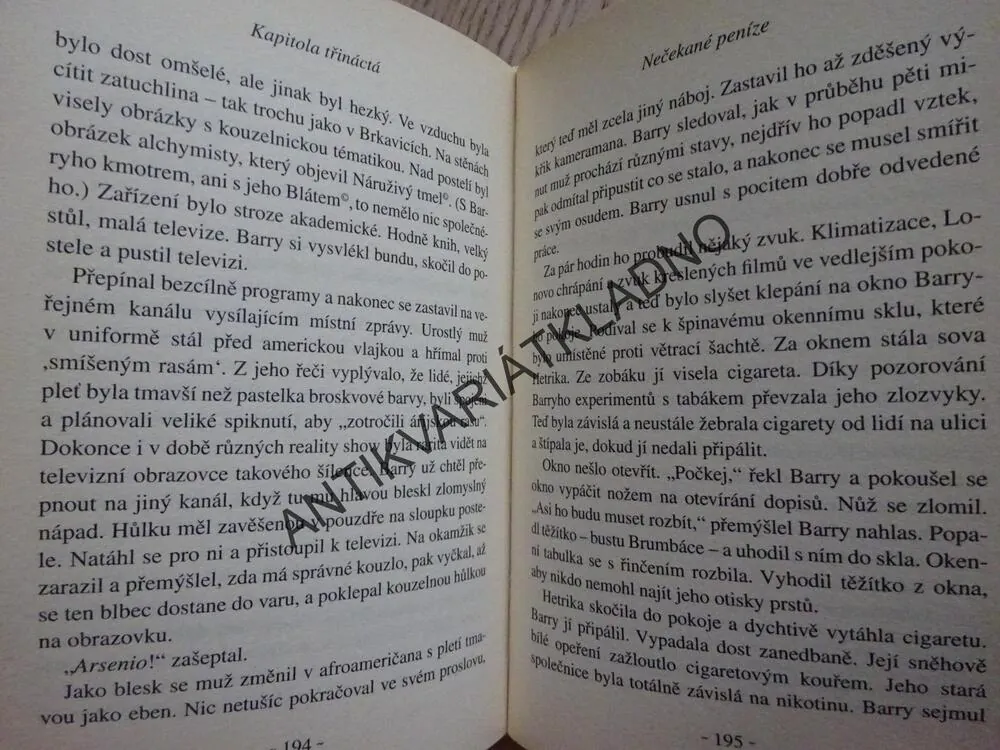 BARRY TROTTER A NESTYDATÁ PARODIE, MICHAEL GERBER, **an