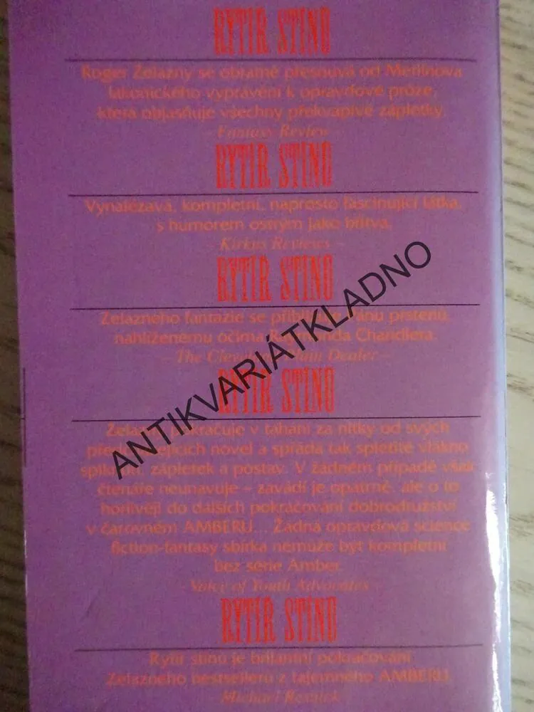 RYTÍŘ STÍNŮ, ROGER ZELAZNY, **an