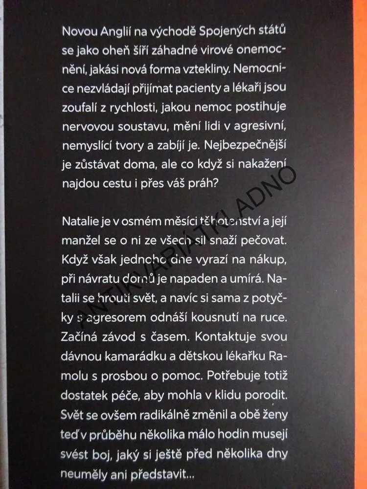 PÍSEŇ PŘEŽITÍ, PAUL TREMBLAY, **an