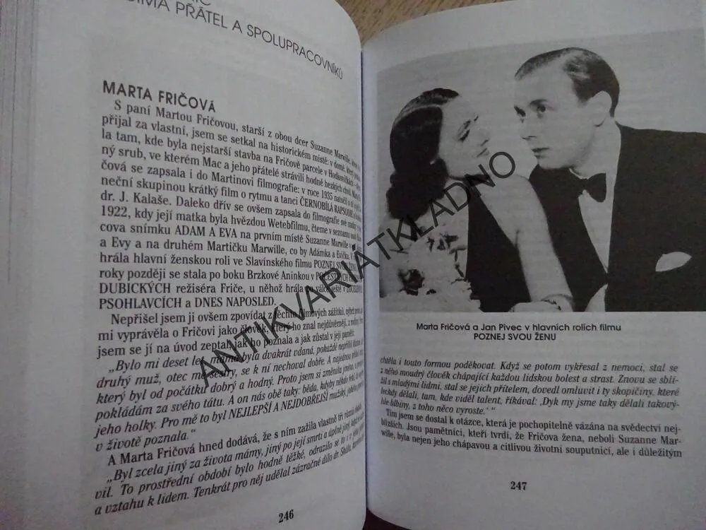 MARTIN FRIČ, MUŽ, KTERÝ ROZDÁVAL SMÍCH, MILOŠ FIALA, **an
