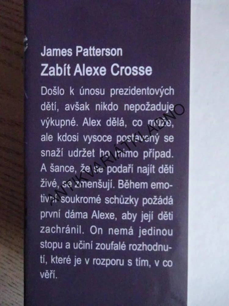 ZABÍT ALEXE CROSSE, JAMES PATTERSON, **an