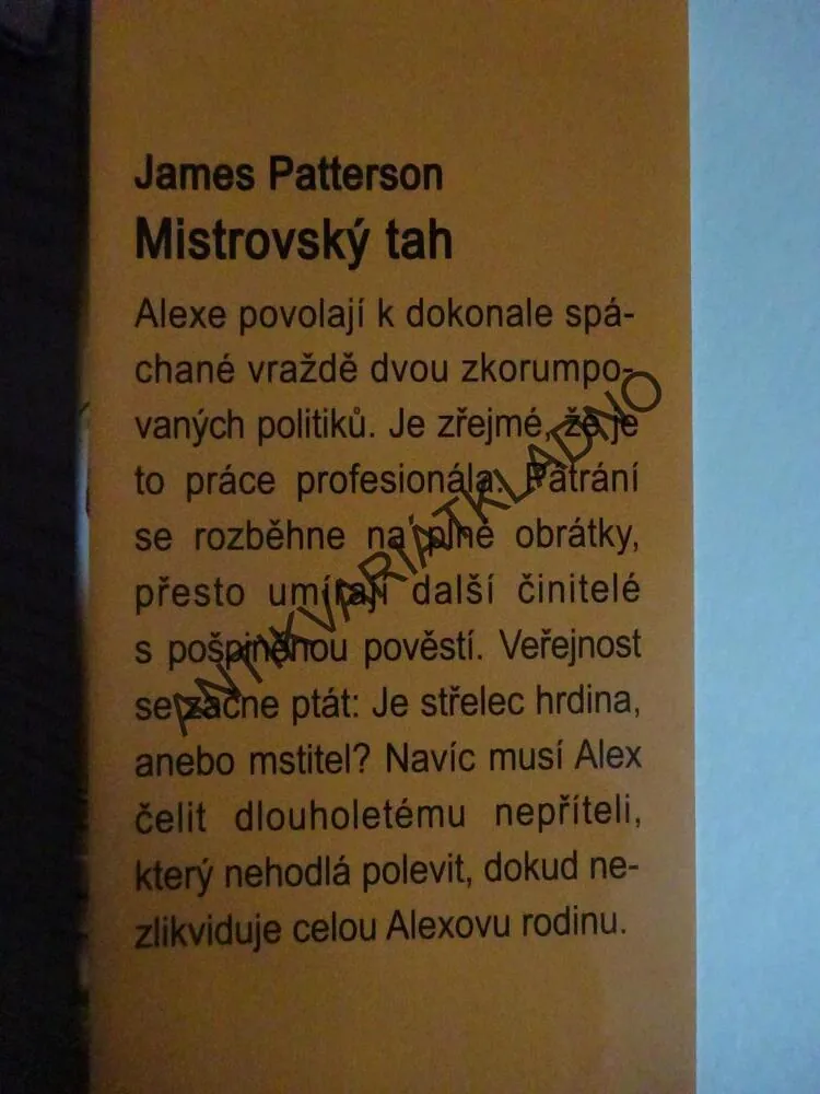 MISTROVSKÝ TAH, JAMES PATTERSON, **an