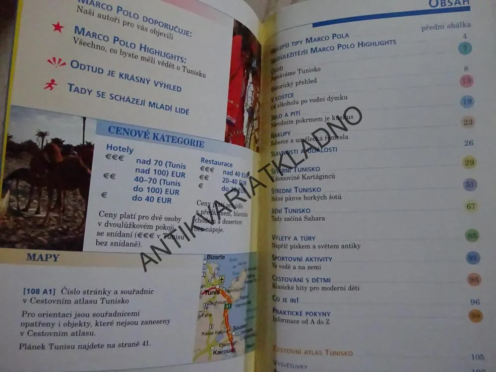 TUNISKO, **an