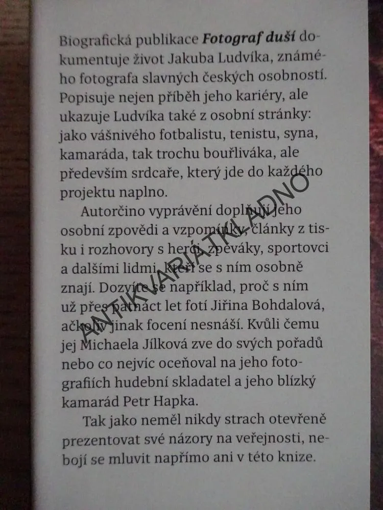 JAKUB LUDVÍK, FOTOGRAF S DUŠÍ, LUCIE VODÁKOVÁ, **an