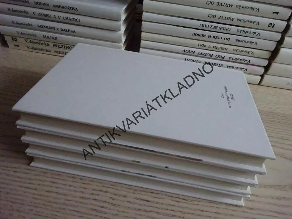 MIJEJÍCÍ SE HVĚZDY, 1-4, VLASTA JAVOŘICKÁ, **an