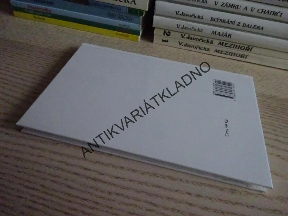 PRO RODNÝ KROV, VLASTA JAVOŘICKÁ, **an