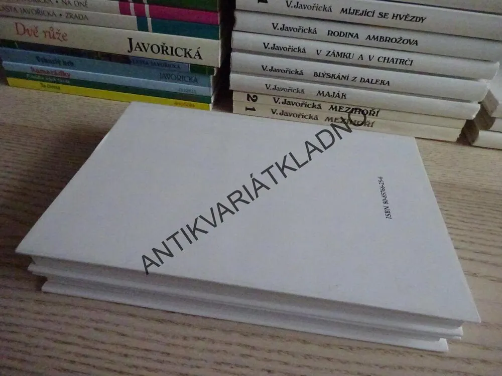 VLNOBITÍ, 1-2, VLASTA JAVOŘICKÁ, **an