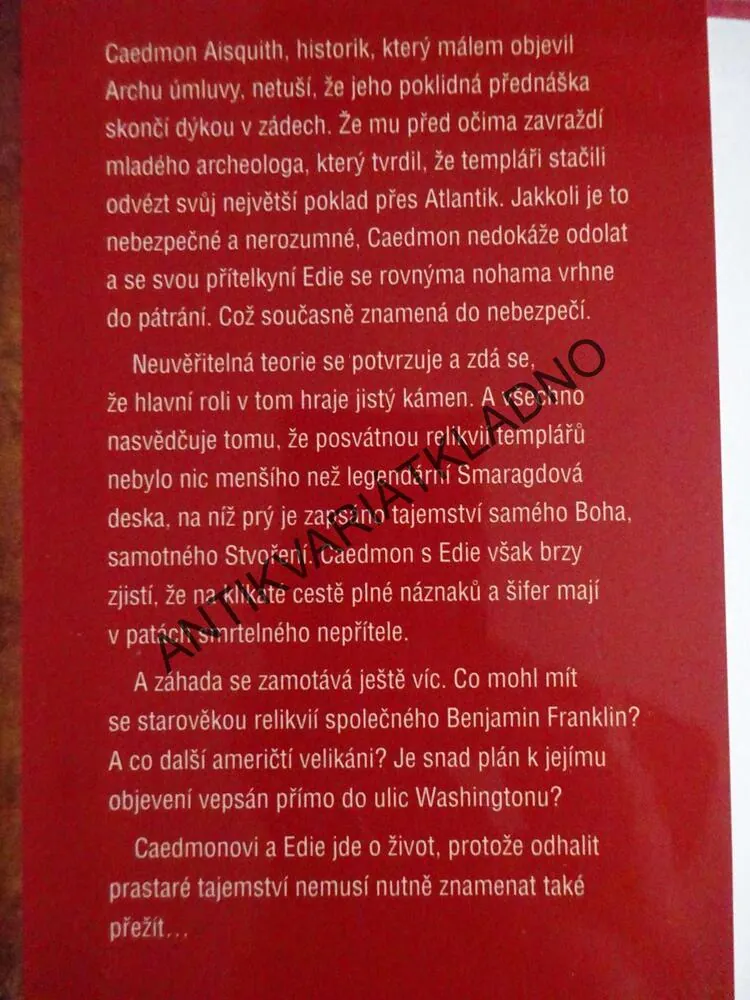 TEMPLÁŘSKÁ ŠIFRA, CHLOE PALOV, **an