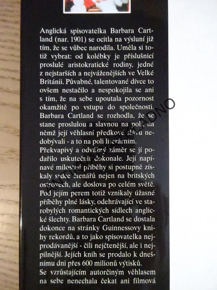 ZAMILOVANÝ DUCH, BARBARA CARTLAND, **an