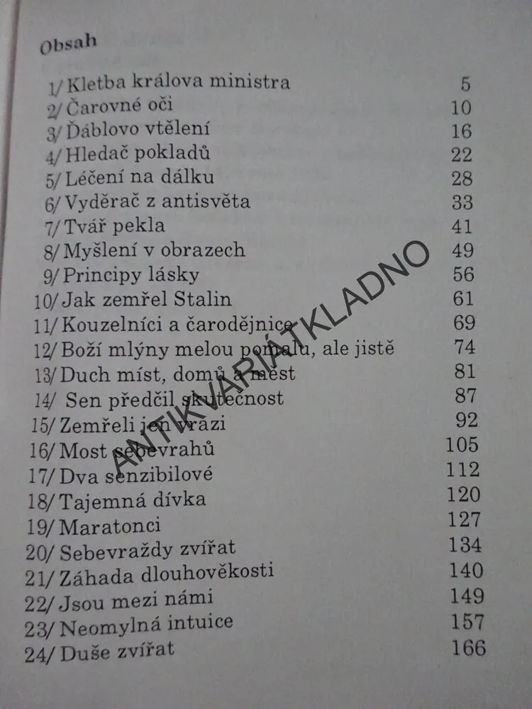 ČAROVNÉ OČI, FRANK P. JONES, **an