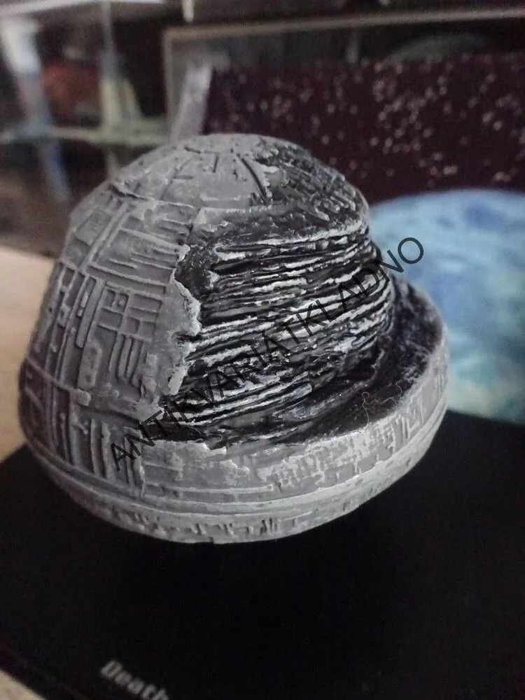 STAR WARS 11. - DRUHÁ HVĚZDA SMRTI, SMRTOMOSNÁ BITEVNÍ STANICE IMPERIA