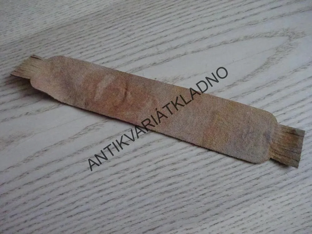 KOŽENÁ ZÁLOŽKA STARÁ RETRO 6 TRPASLÍKŮ, KŮŽE, 