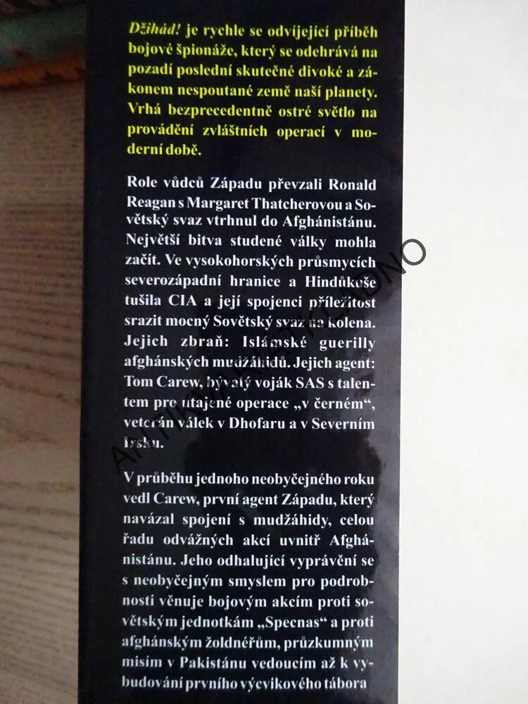 DŽIHÁD!, TAJNÁ VÁLKA V AFGHÁNISTÁNU, TOM CAREW, **an
