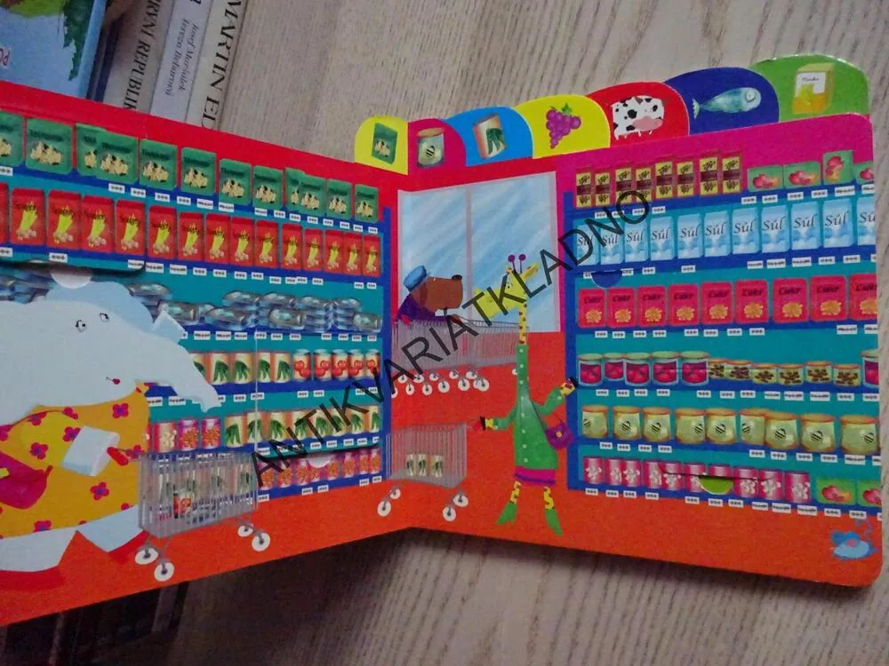 SAMOOBSLUHA, DVACET OKÉNEK, **an