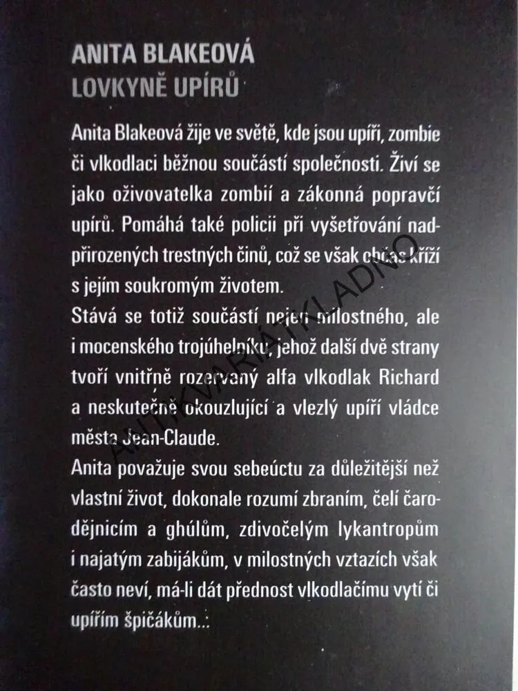 BLANKYTNÉ HŘÍCHY, ANITA BLAKE, LAURELL K. HAMILOTONOVÁ, **an