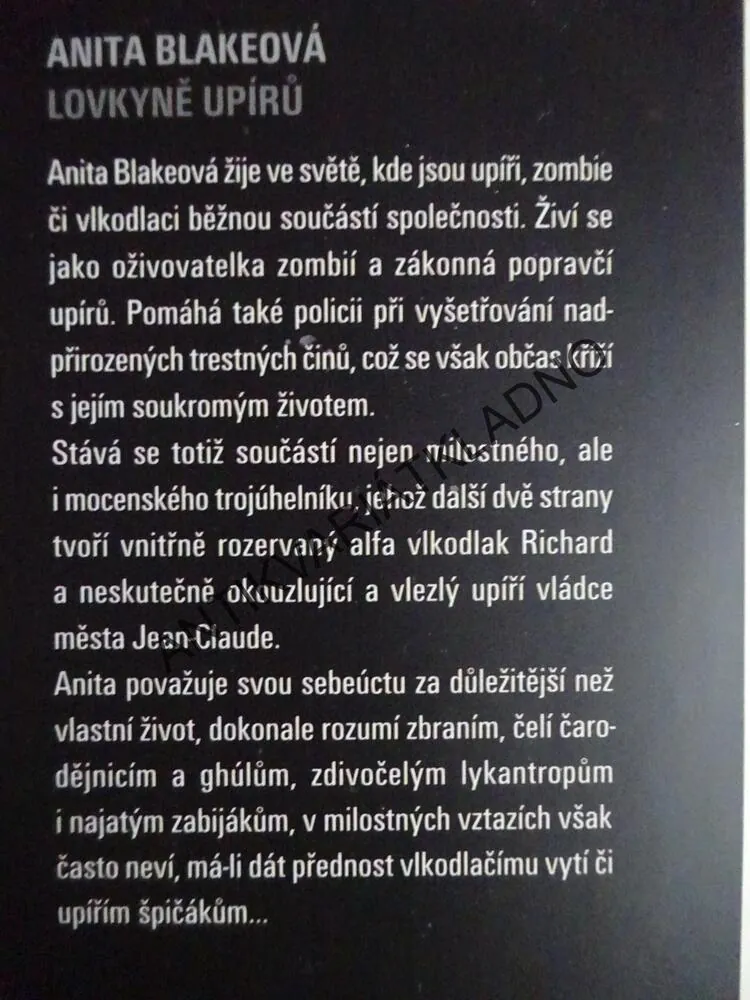 CIRKUS PROKLETÝCH, ANITA BLAKE, LAURELL K. HAMILOTONOVÁ, **an