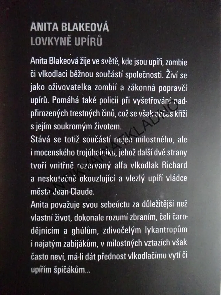 NARCIS V ŘETĚZECH, ANITA BLAKE, LAURELL K. HAMILOTONOVÁ, **an