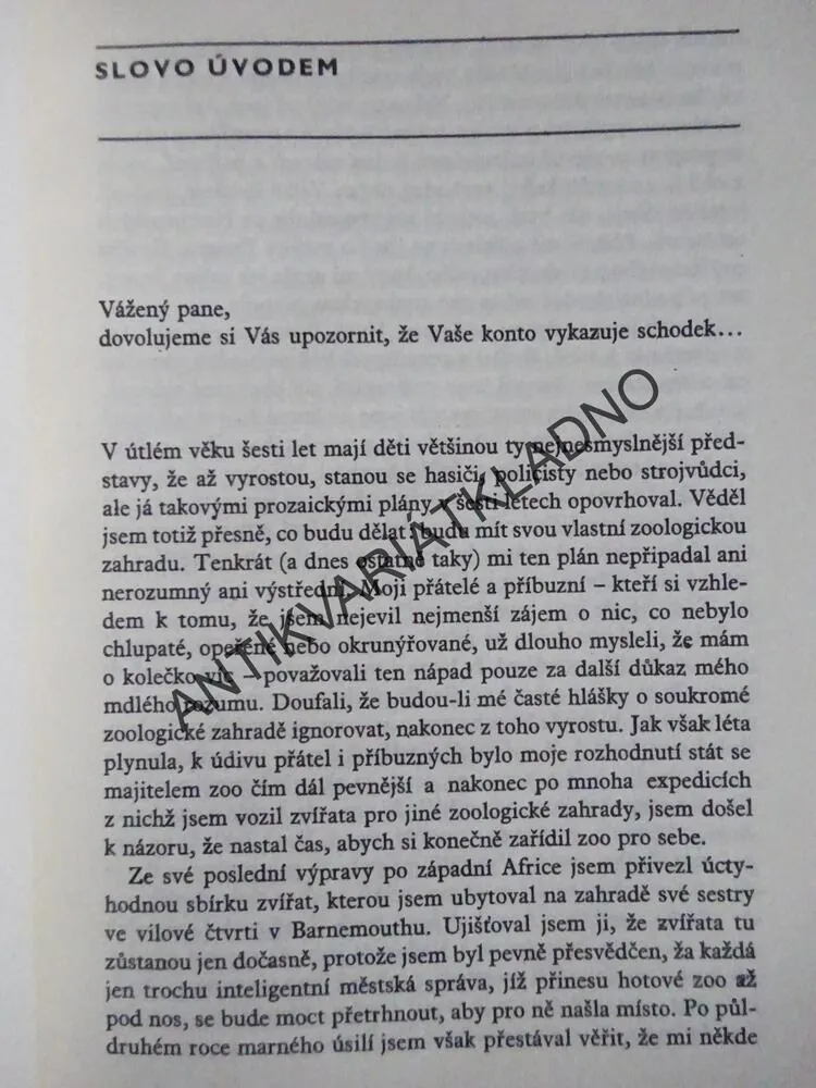 ZOO NA ZÁMKU, GERALD DURRELL, **an