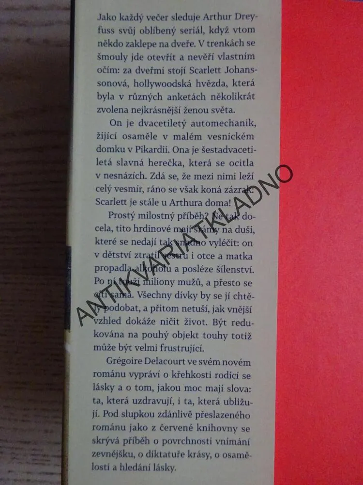 NA PRVNÍ POHLED, GRÉGOIRE DELACOURT, **an