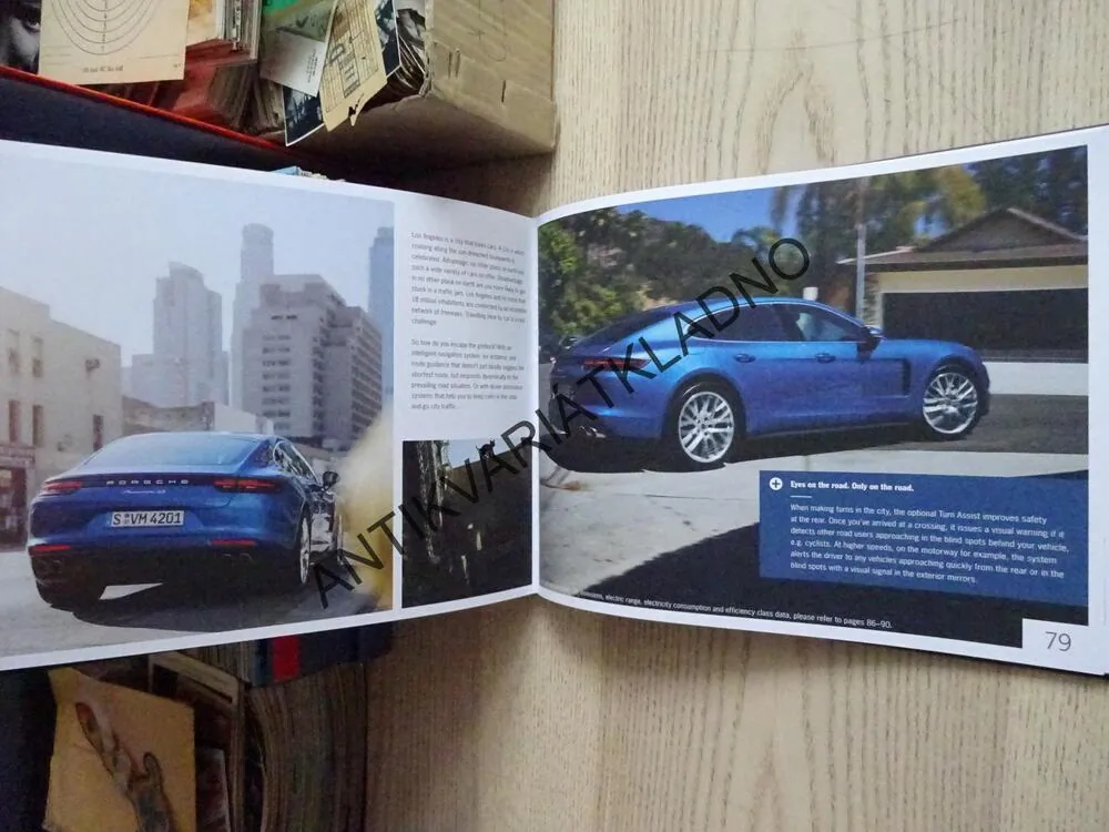 KATALOG AUTOMOBILKY PORSCHE, **an