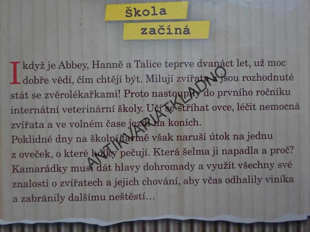 VETERINÁRNÍ AKADEMIE, ŠKOLA ZAČÍNÁ, REBECCA JOHNSON, **an