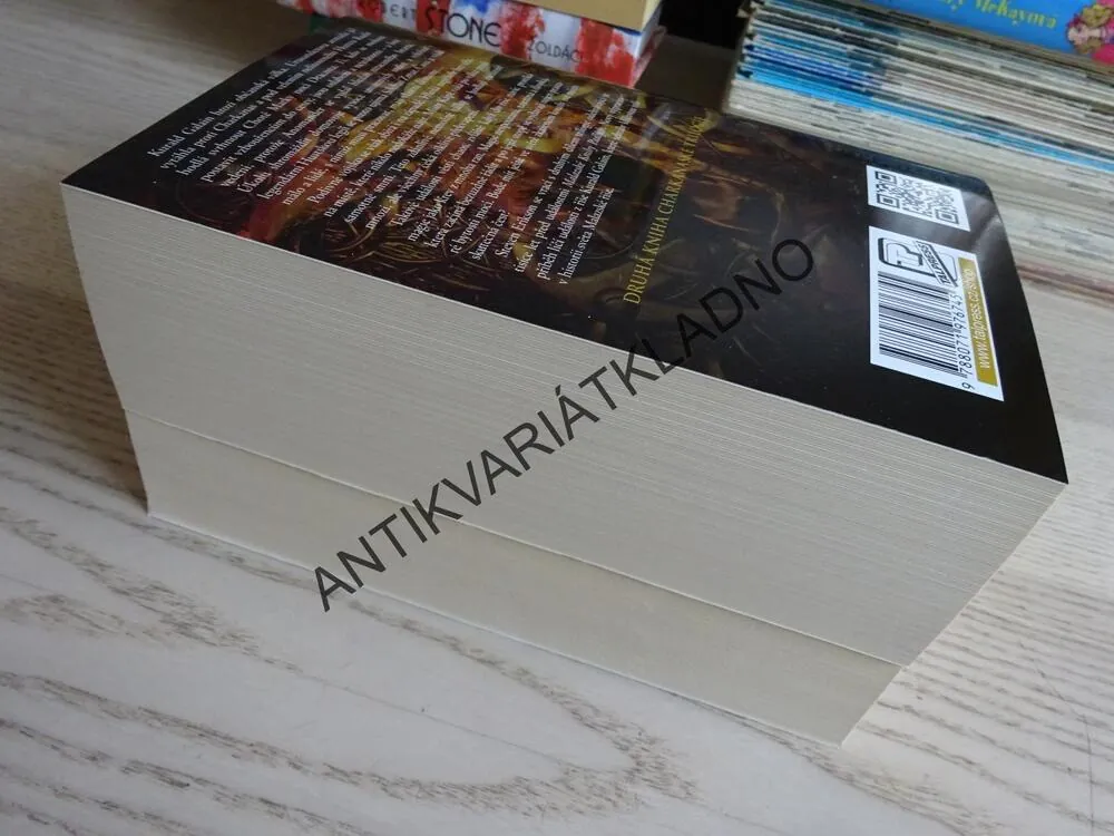 PÁD SVĚTLA, STEVEN ERIKSON