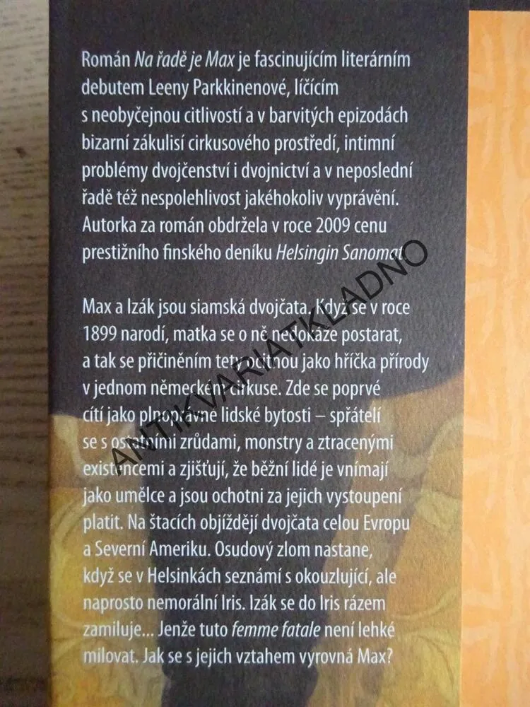 NA ŘADĚ JE MAX, LEENA PARKKINENOVÁ, **an