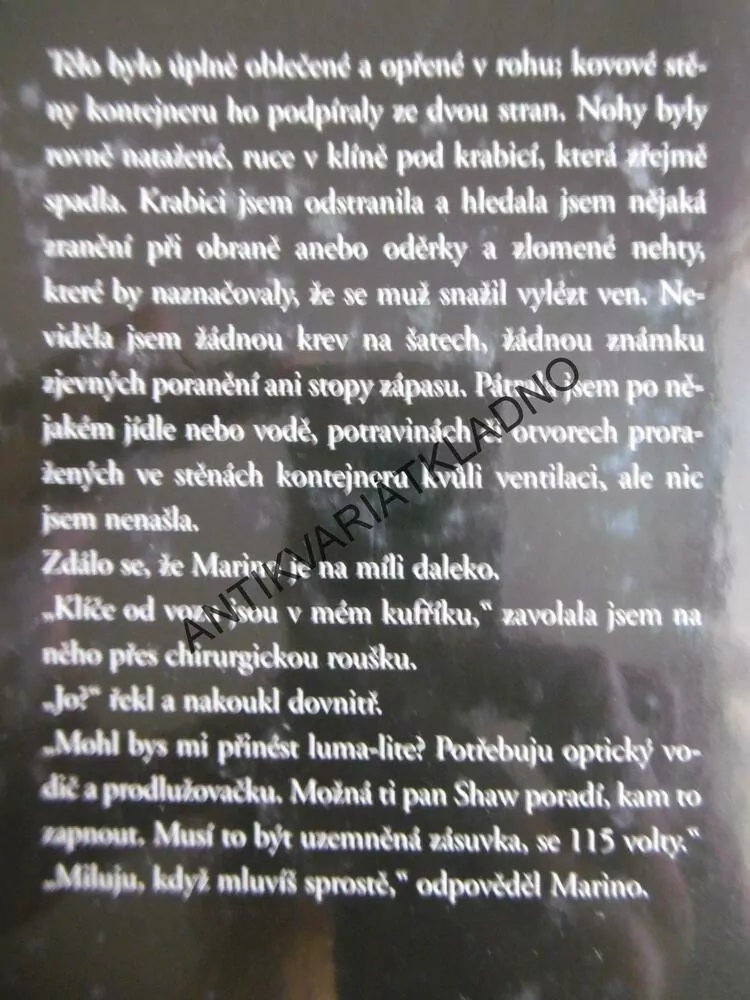 ČERNÝ OBĚŽNÍK, PATRICIA CORNWELLOVÁ, **an