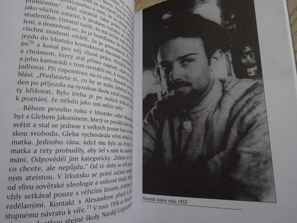 ALEXANDR MEŇ, YVES HAMANT, **an