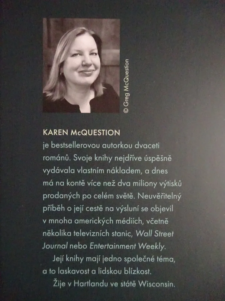 DÍTĚ NOCI, KAREN MCQUESTION, **an