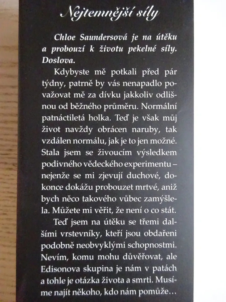 PROBOUZENÍ, NEJTEMNĚJŠÍ SÍLY, KELLEY ARMSTRONG, **an