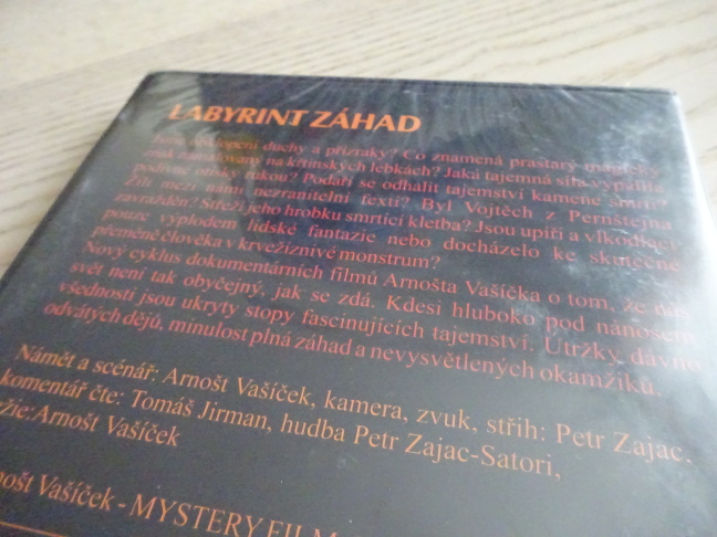 LABYRINT ZÁHAD, ARNOŠT VAŠÍČEK, DVD FILM 