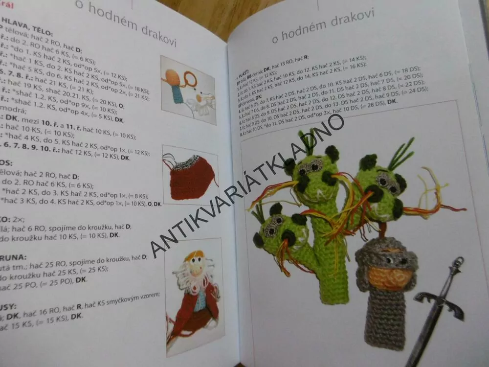 HÁČKOVÁNÍ 2., ZVÍŘÁTKA, KVĚTINY, DOPLŇKY, LENKA BEDNÁŘOVÁ