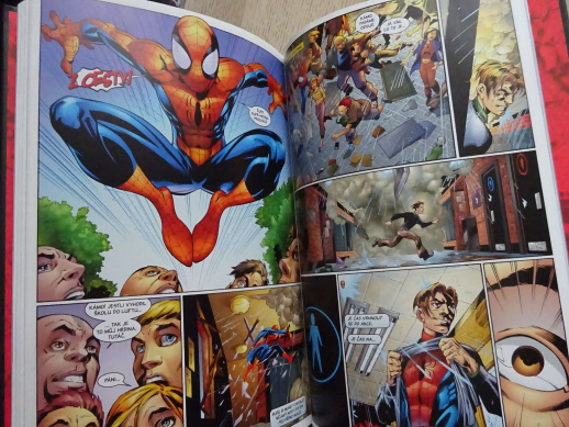 ULTIMATE SPIDER-MAN: MOC A ODPOVĚDNOST, MARVEL KOMIKS 33, **an