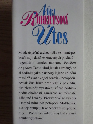 ÚTES, NORA ROBERTSOVÁ, **an