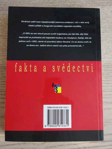 AKVÁRIUM, VIKTOR SUVOROV, **an